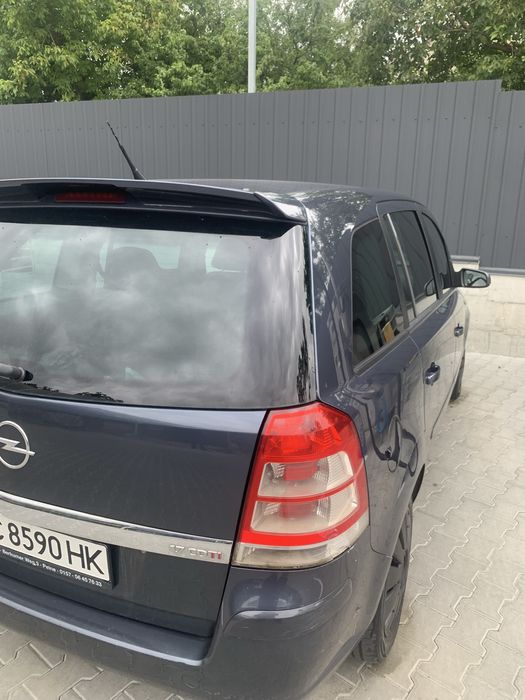 Opel Zafira B 2008 р