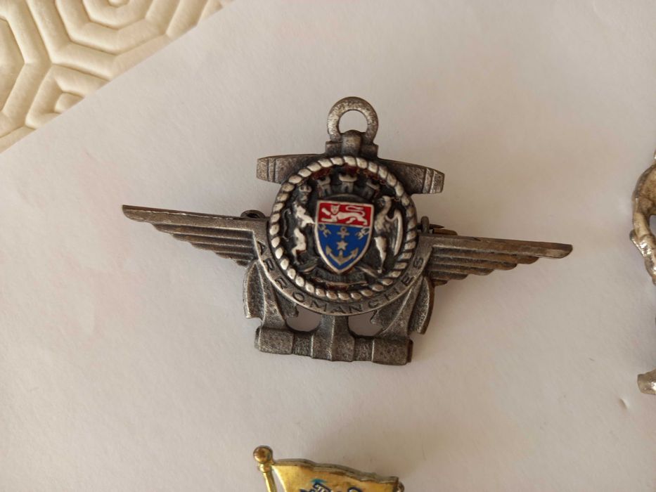 Pins raros Portugueses + da Grande Guerra + outros