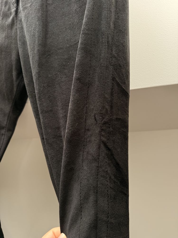 Komplet dres welurowy z lampasem