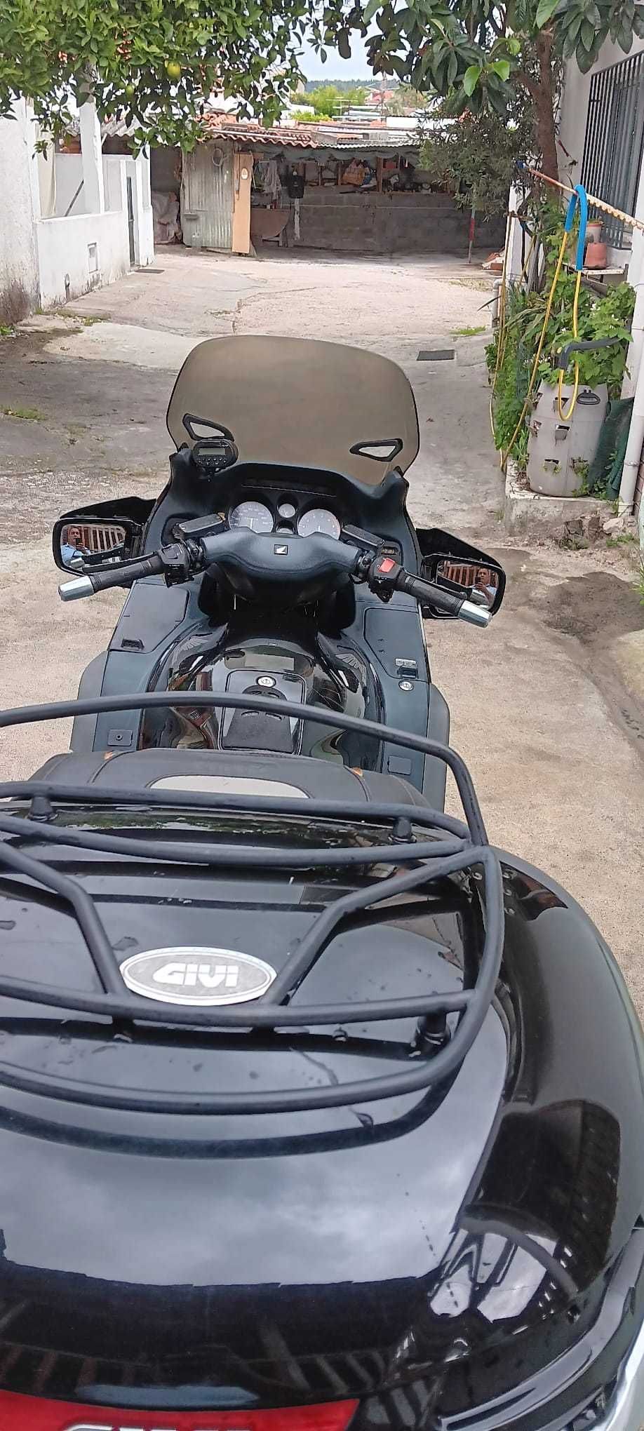 Moto pan european