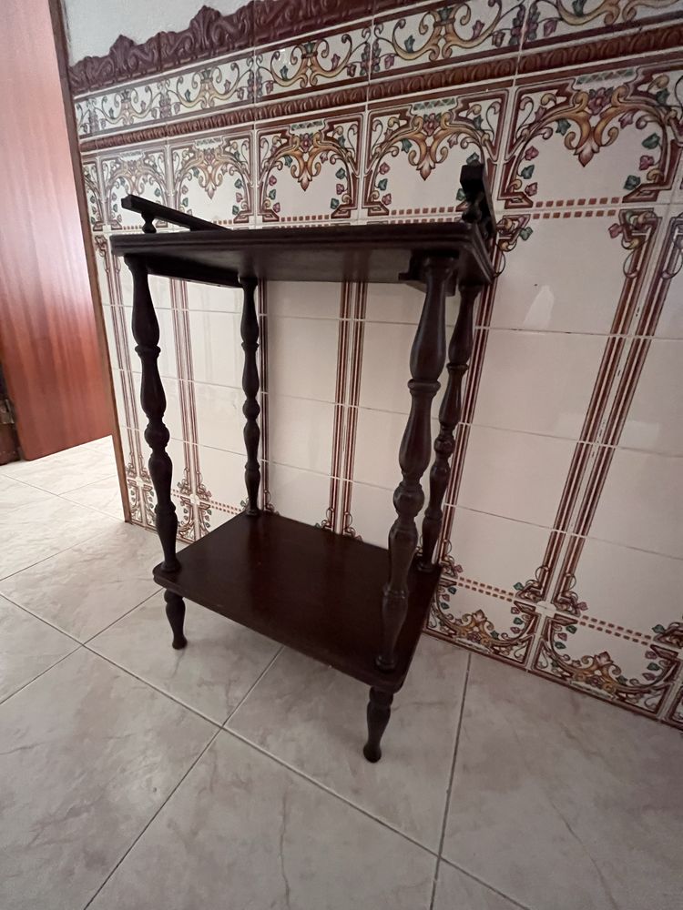 Mesa de apoio antiga