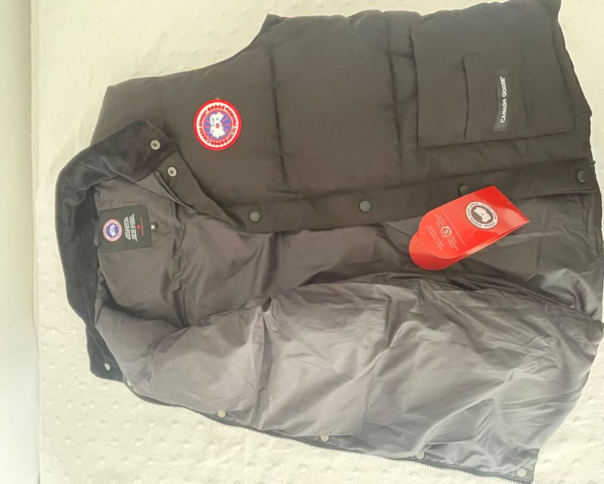 Canada Goose unisex colete. Novo.