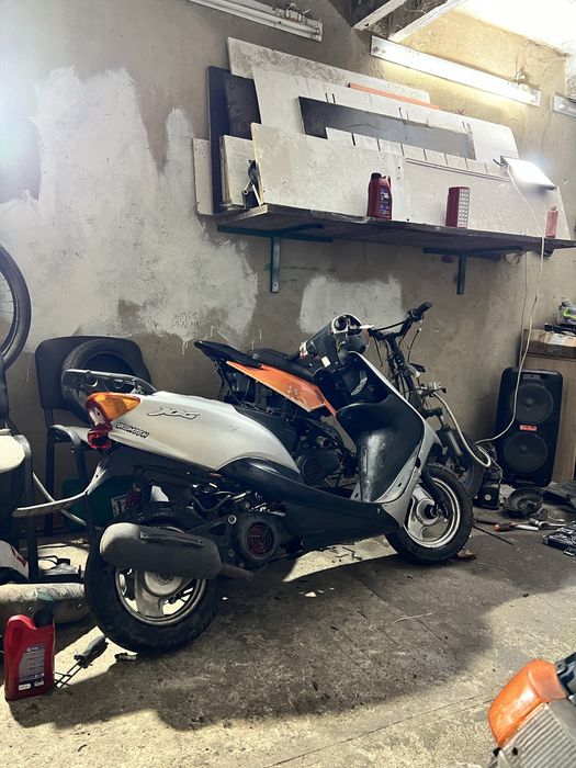 Продам yamaha sa16