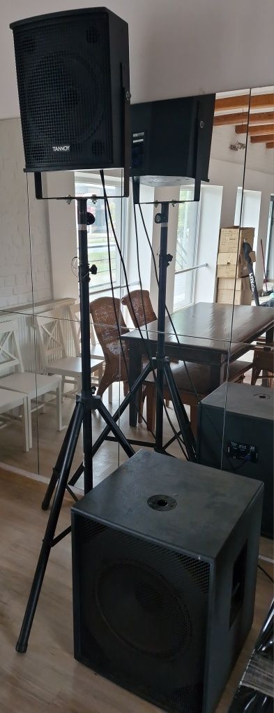 Yamaha p5000s Tannoy V12hp HK Audio