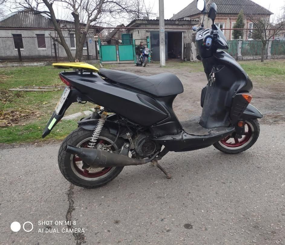 Продам скутер мопед 150 кубов