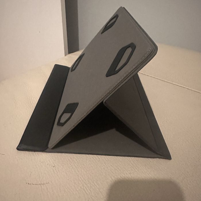 Capa para tablet goosis