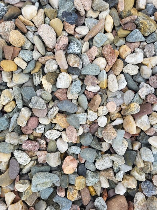 Kamienie ozdobne dekoracyjne granit otoczak antracyt