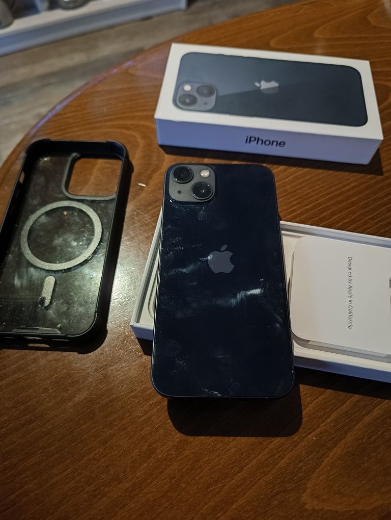 iPhone 13 128GB Midnight