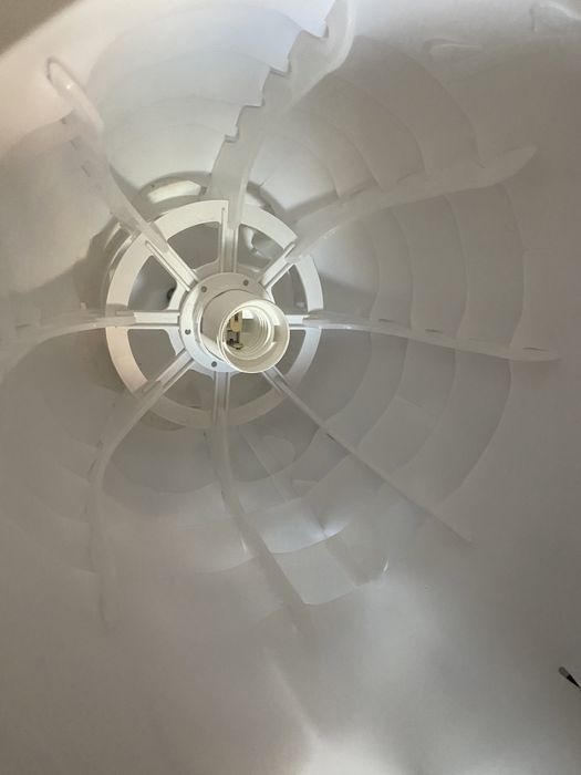 Candeeiro branco Ikea