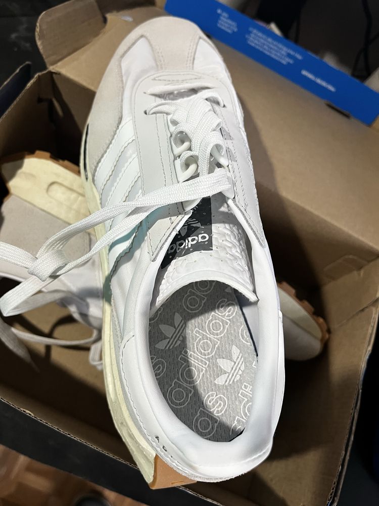 Adidas Retropy E5 (White) 43 (27.5) New