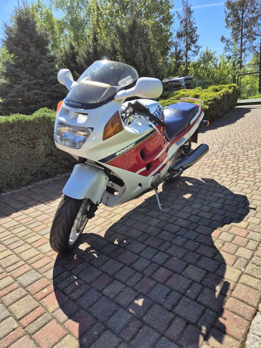 Honda CBR 1000F zabytek idealna