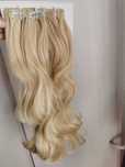 Doczepiane włosy clip in złoty blond 55 cm 8 tresek