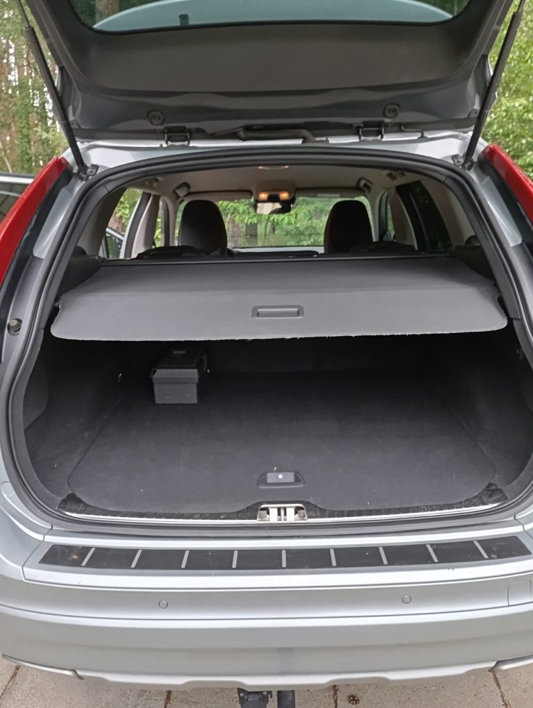 Sprzedam Volvo XC60 2016 r.