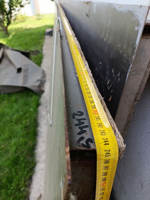 Гаражні ворота,утепленні,без лудки. Розміри на фото.