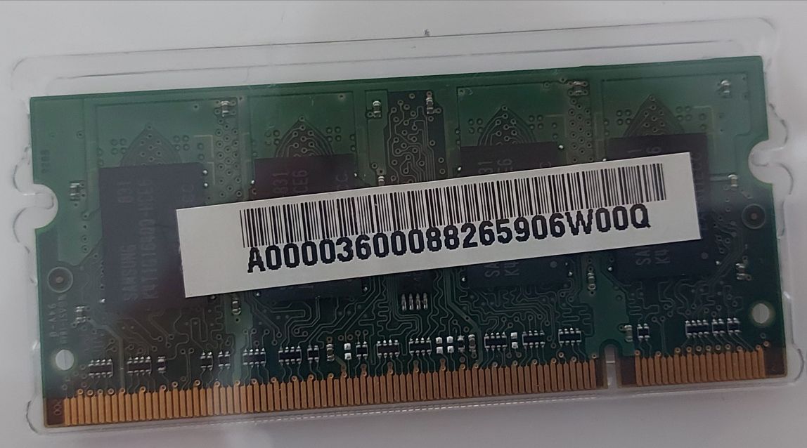 Pamięć RAM  Samsung M470T2864QZ3-CE6 1 GB