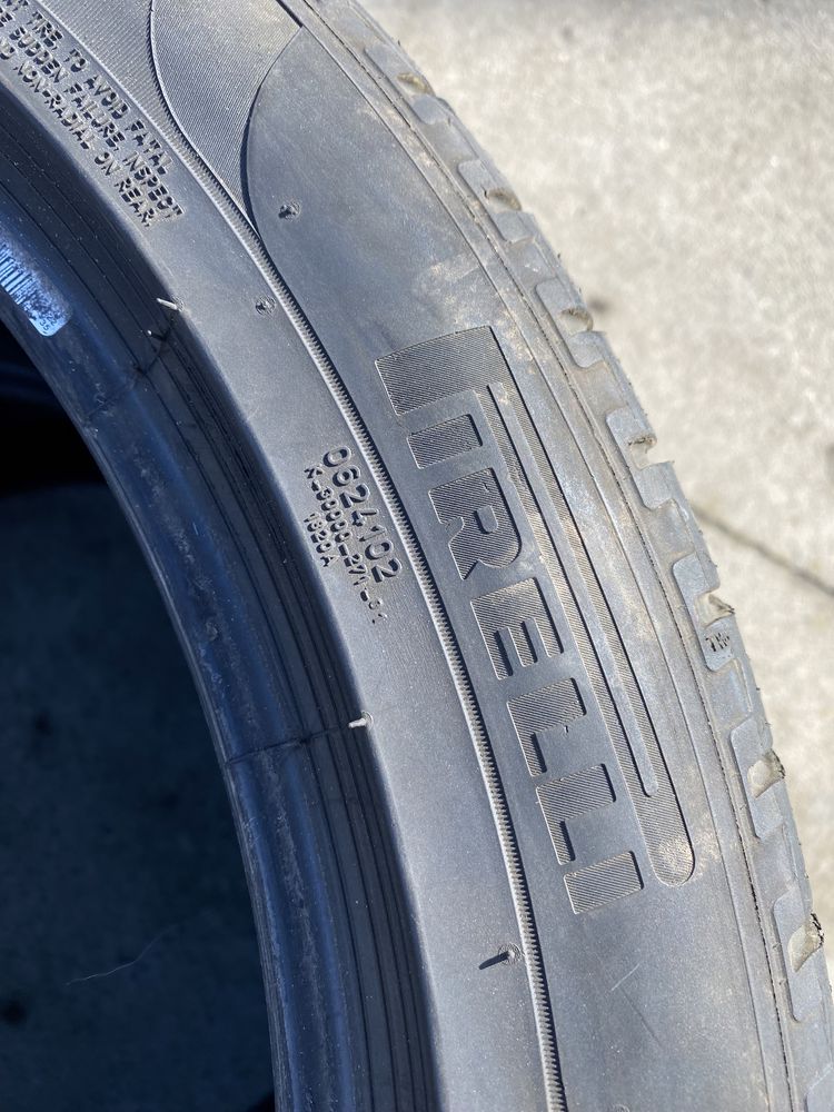 Продам пару коліс Pirelli Scorpion 285/40 r20.