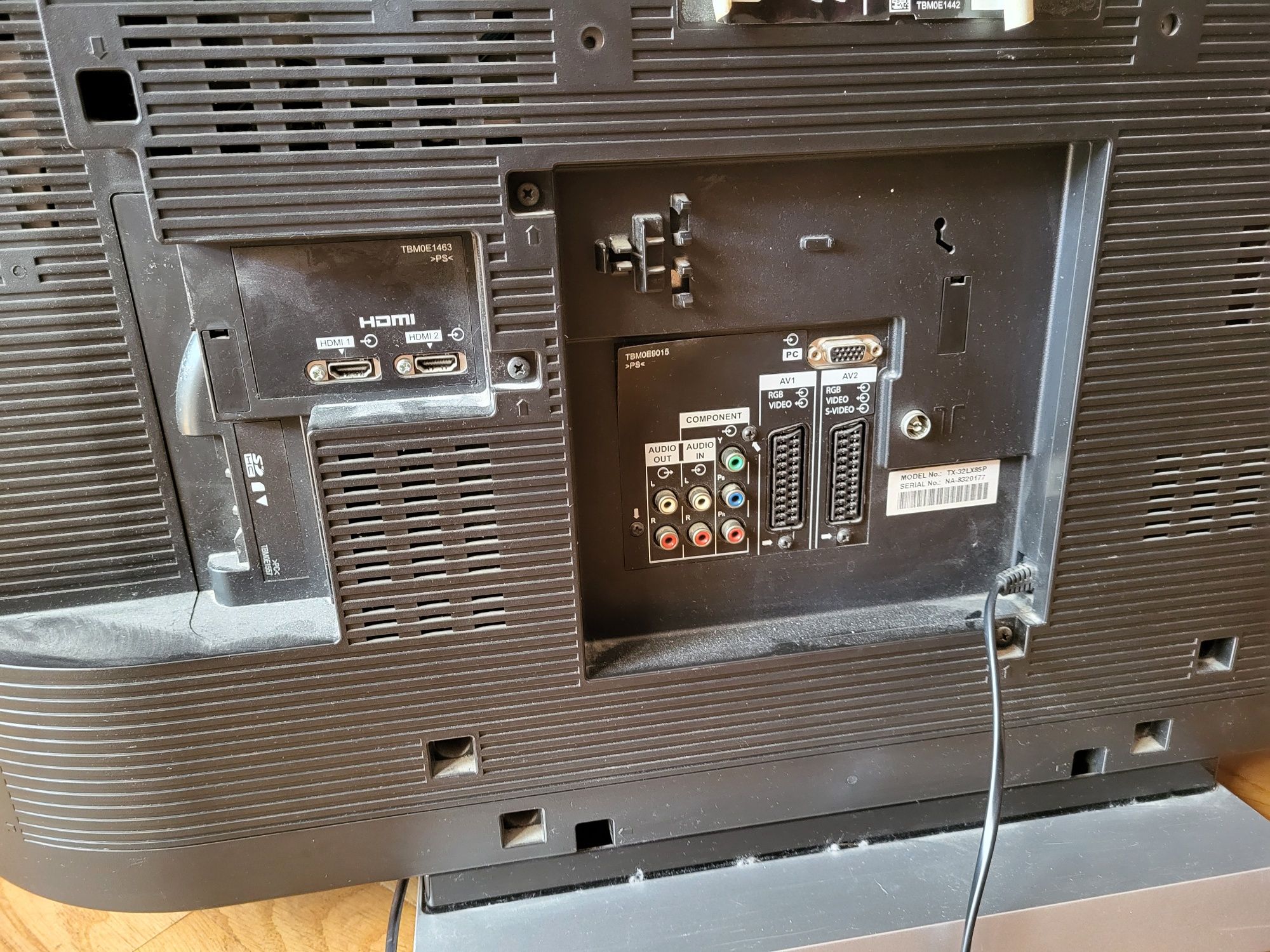 Telewizor Panasonic TX-32LX85P