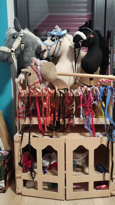 Zestaw stajnia plus siodlarnia dla hobby horse