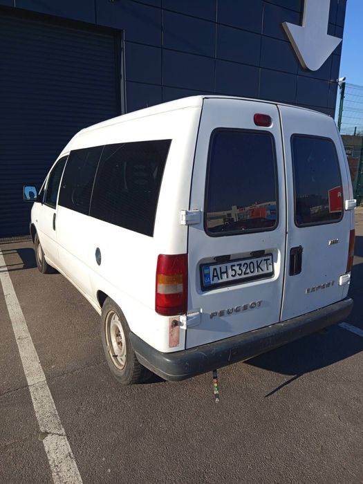 Peugeot Expert пассажир