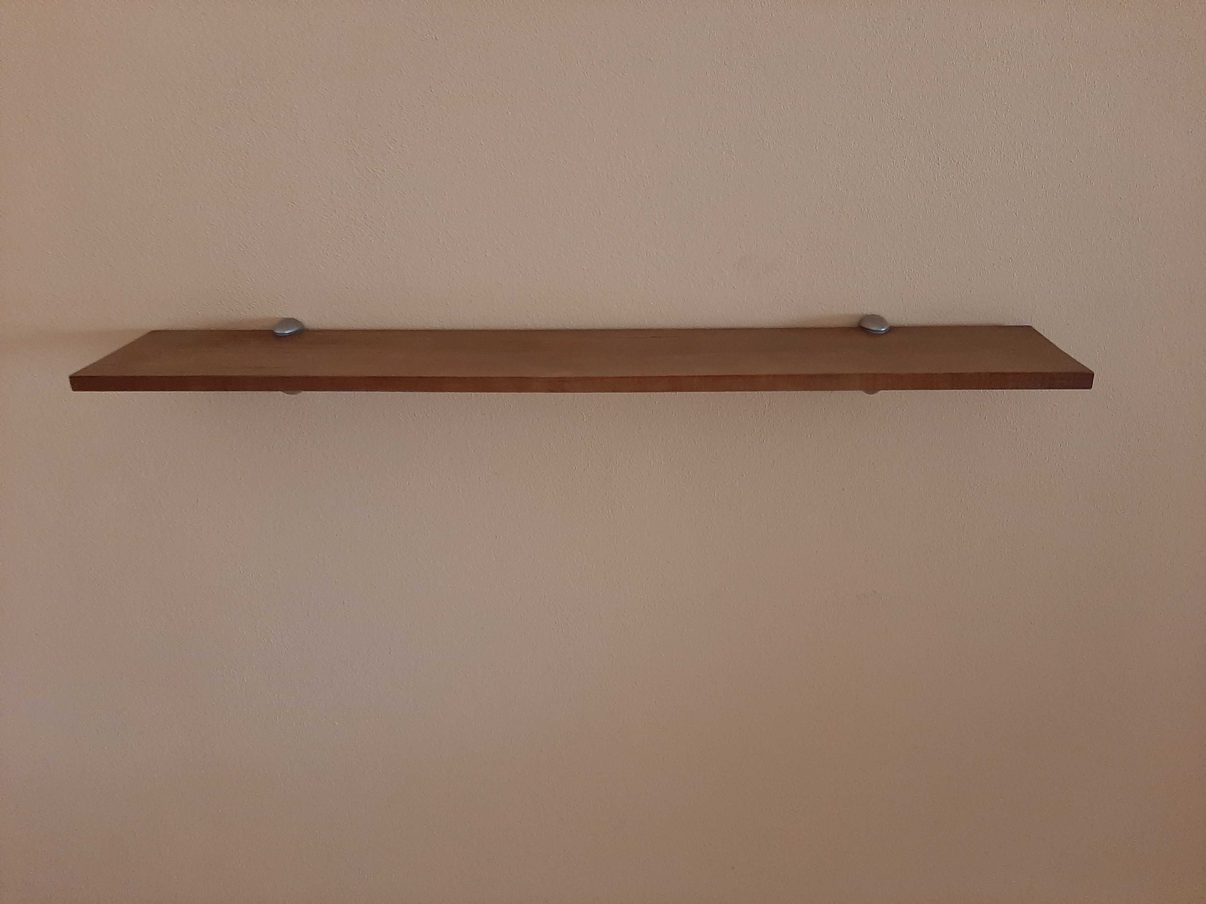 conjunto de 2 prateleiras com apoios