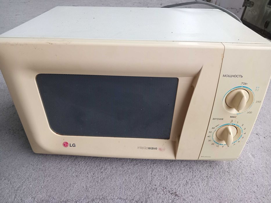 Микроволновка LG
