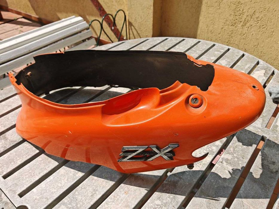 Обтекатель на скутер Хонда дио AF 35 zx.