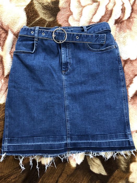 Джинсова спідниця з поясом