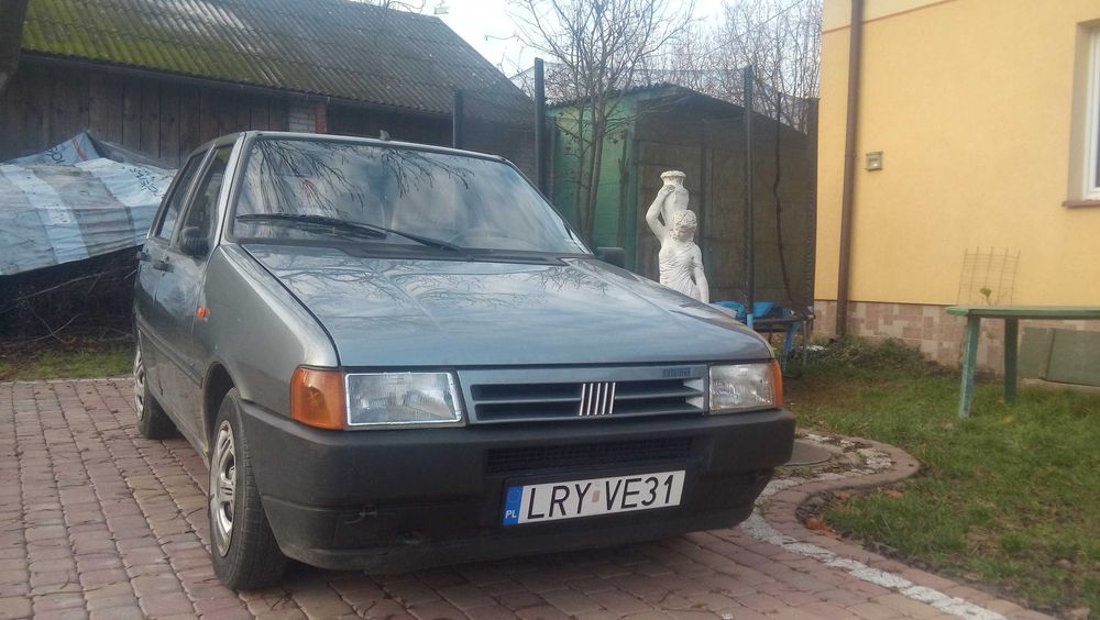 Fiat Uno z bardzo małym przebiegiem