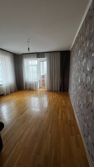 Двух кімнатна квартира місто Буча