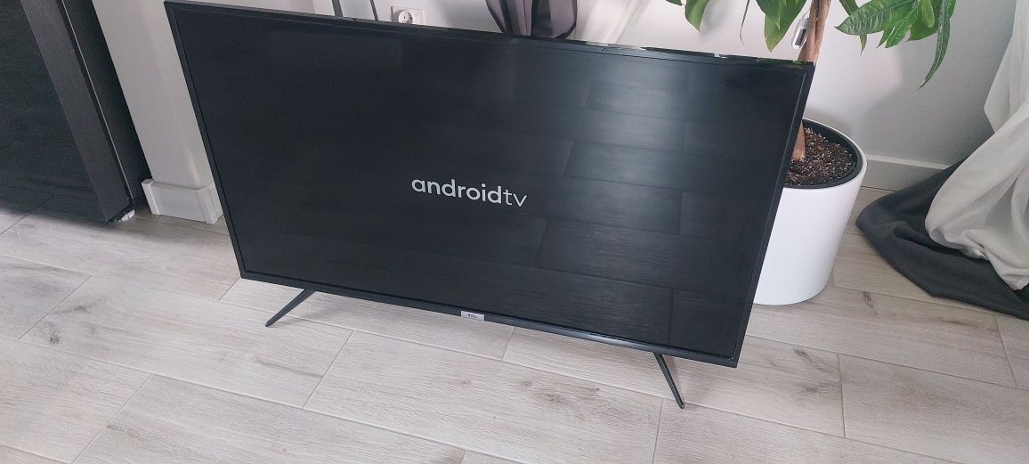 Telewizor Smart tv 4K Android TCL