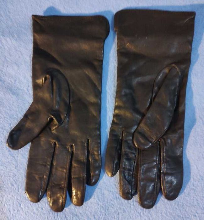 Luvas novas de senhora Gant L