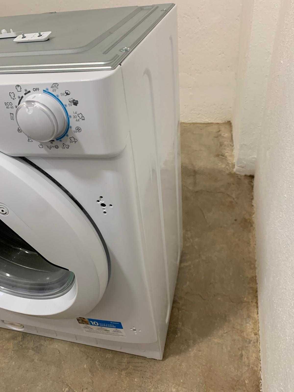 Máquina de Lavar Louça de encastre Candy - sem uso