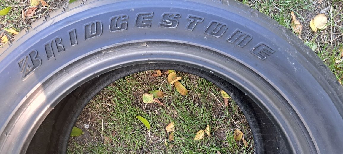 Wyprzedaż! Opony letnie (2 sztuki) 255/50 R17 Bridgestone