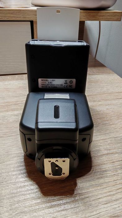 Flash Universal marca Andoer GN40 novo a estrear