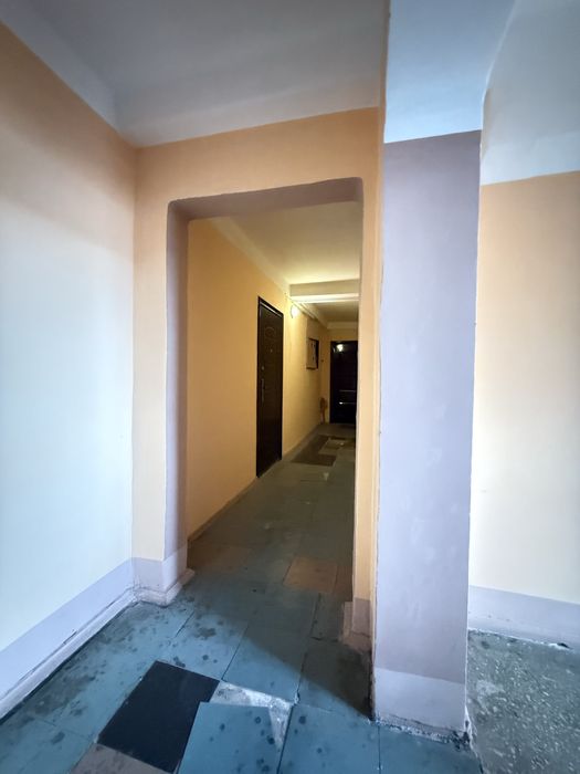 Продам 1 кім Лівобережна 5 хв держпрограми