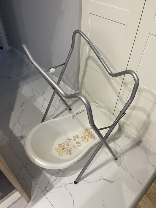 Zestaw kąpielowy 3w1 wanienka + stojak + hamaczek dla noworodka