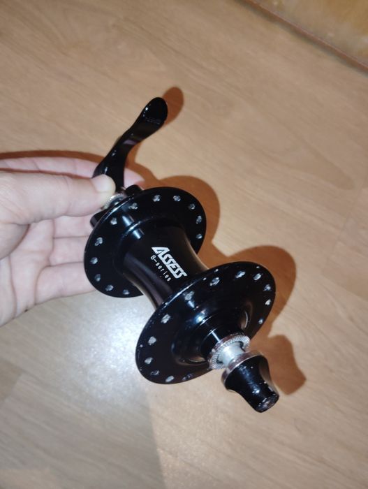 Cubo bicicleta frente Assess 32 furos Disk