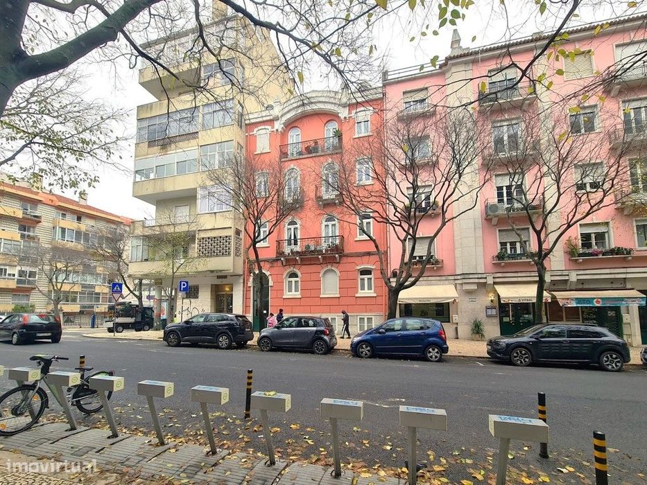 Apartamento T1 em Lisboa (zona da Dona Estefânia)