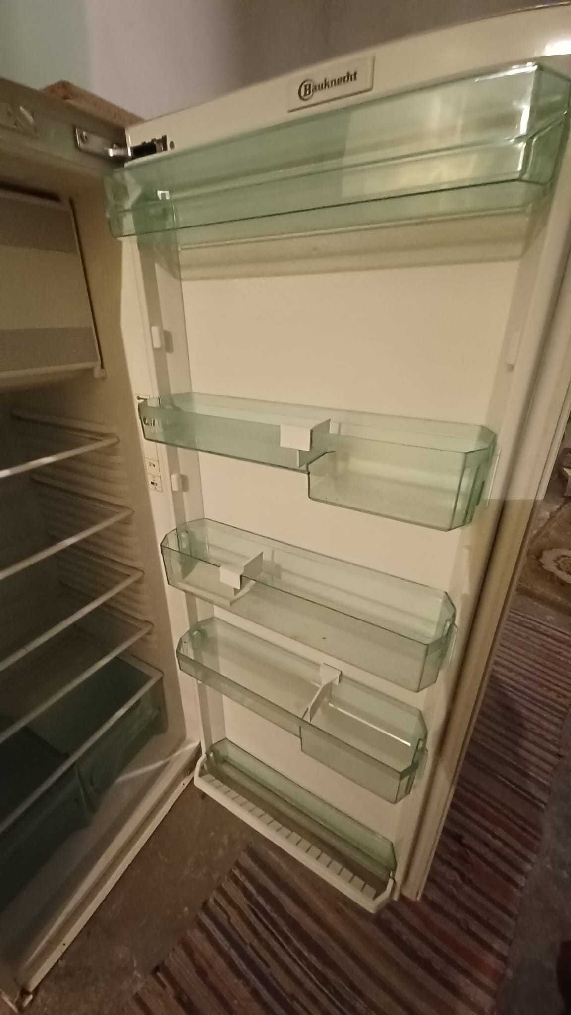 Frigorifico de encastre para peças