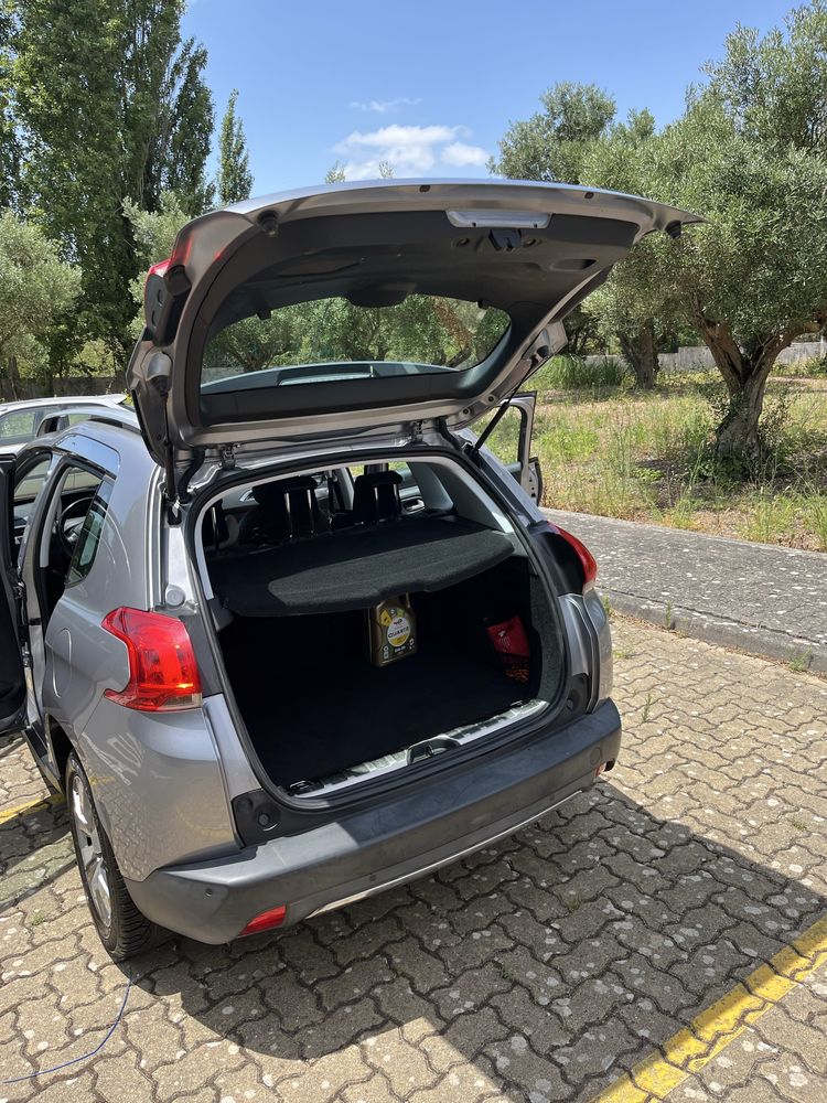 Peugeot 2008 1.2 PureTech Allure 2016
