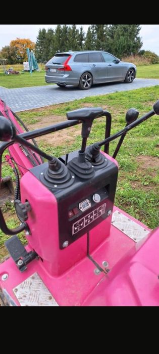 Minikoparka komatsu pc 02