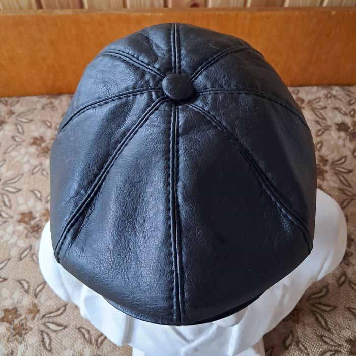 Кепка кожа флис с защитой