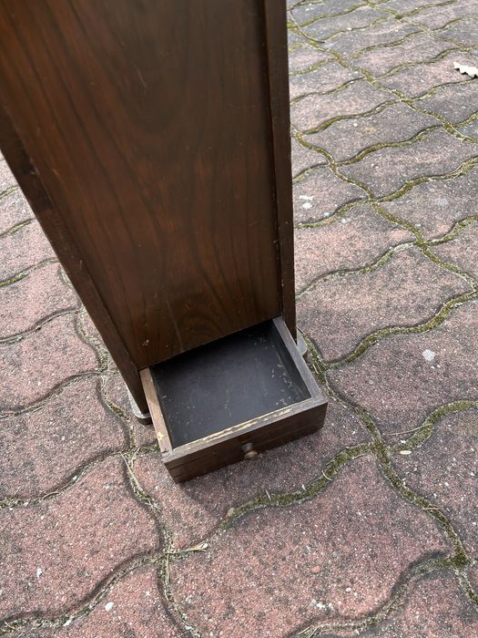 Szafka drewniana francuska piekarnicza z piekarni