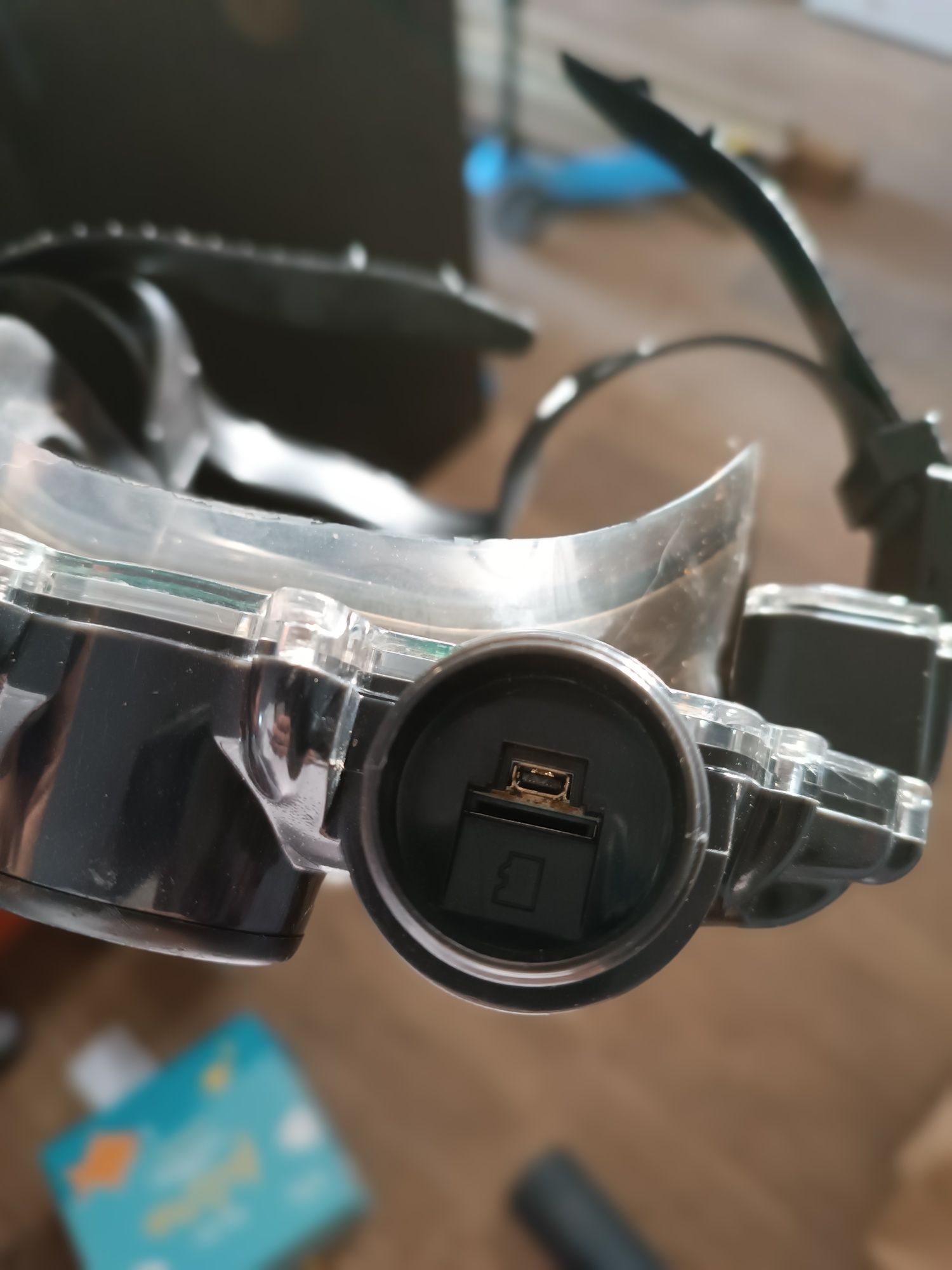 Óculos de mergulho com câmera HD