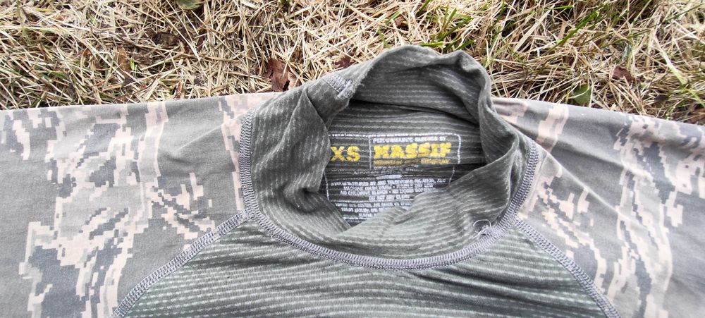 Combat shirt massif używany