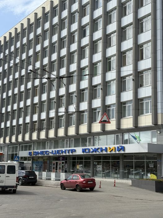 Аренда офіса , аренда 1 этаж 35кв