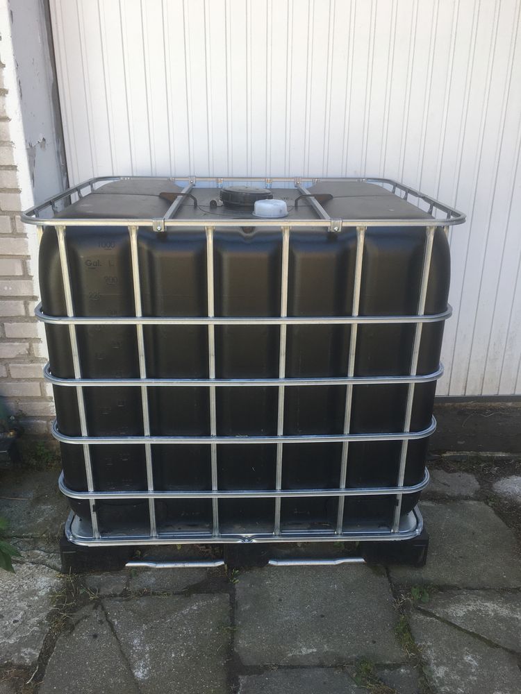 Mauzer pojemnik 1000 litrow czarny