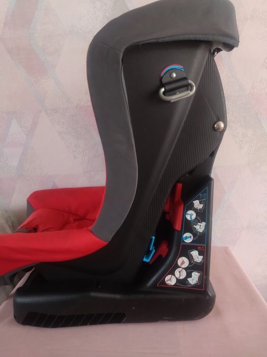 Автокресло Chicco Eletta 0-18кг
