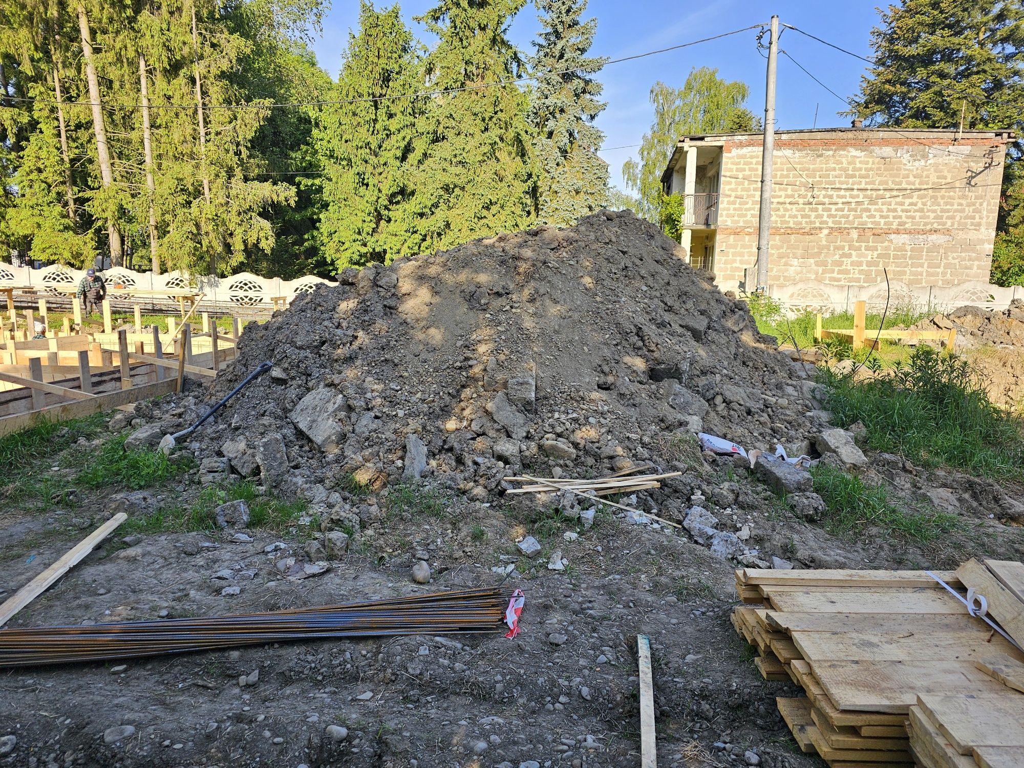 Oddam ziemię do podniesienia terenu