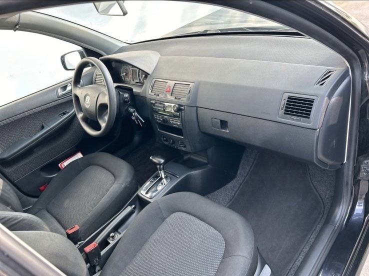 Skoda Fabia 1.4 автомат